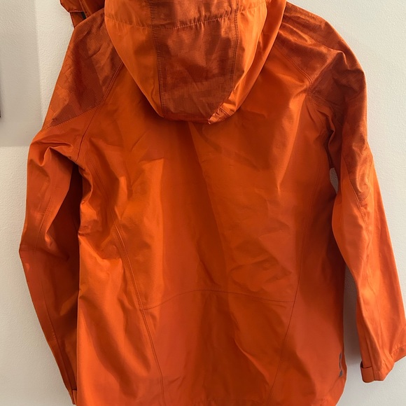 NWT Elevate Women’s Windbreaker Softshell Jacket Saffron Orange Size M - Picture 5 of 8